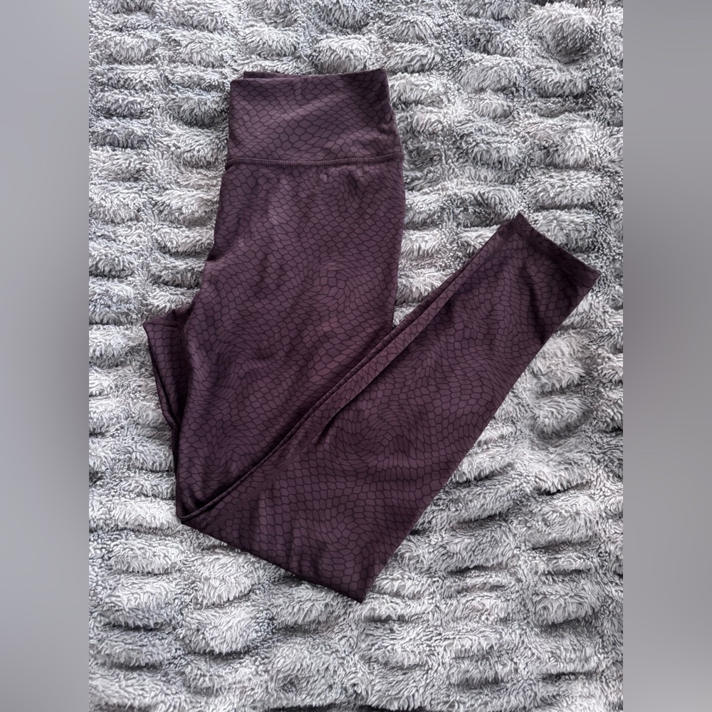 Fabletics Oasis High Waisted Leggings size Medium